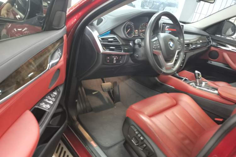 Used BMW X6 2018 xDrive28i
