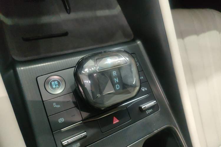 Used BYD Song L EV 2024 662 km Beyond Edition