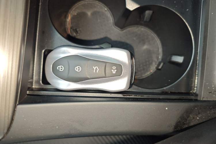 Used Geely Auto Emgrand X7 Sport 2020 1.8TD DCT Smart PRO Vehicle Key