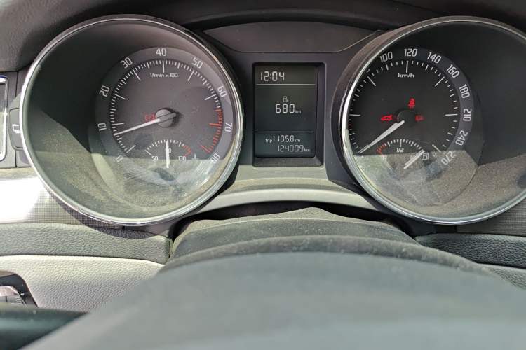 Used Skoda Superb 2013 1.4TSI Manual Shengshi Edition