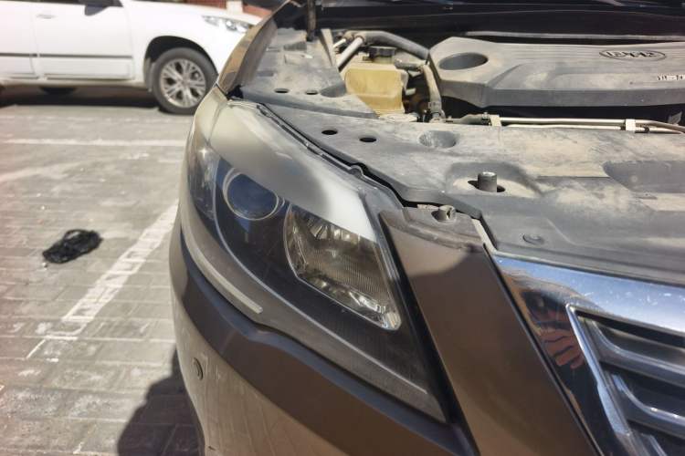 Used BYD G6 2012 1.5TI Manual Luxury Edition
