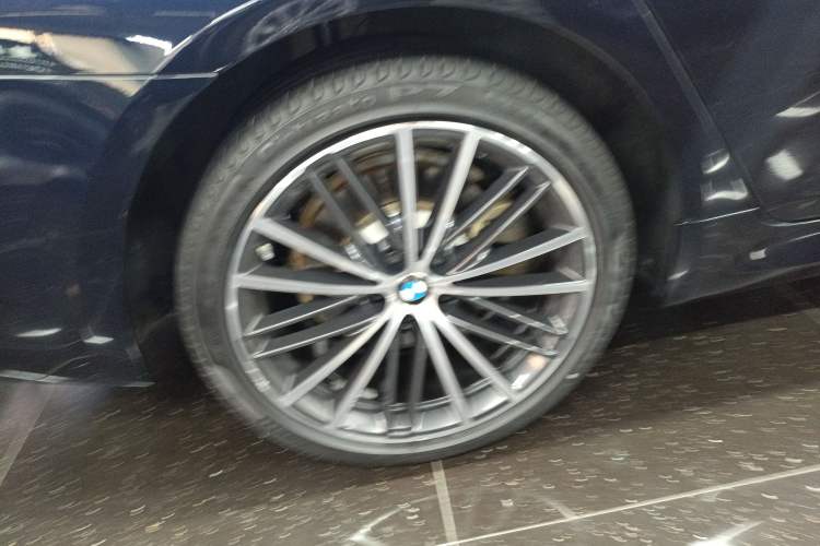 Used BMW 5 Series 2023 530Li xDrive M Sport Package