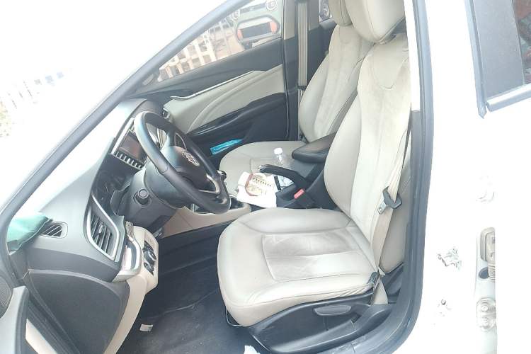 Used Buick GT 2015 15N Manual Luxury Version Left Front Seat