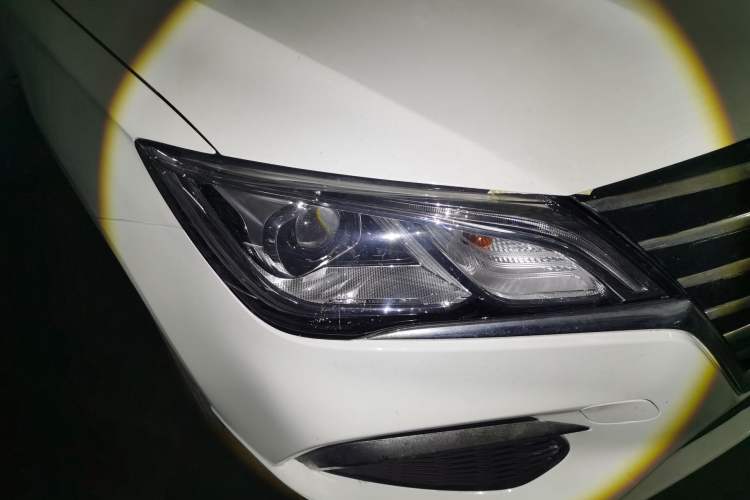 Used Roewe Ei5 