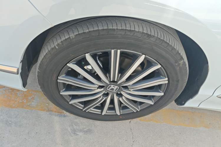 Used Honda Elysion 2024 2.0L eHEV Luxury Edition
