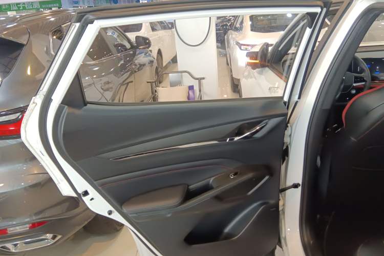 Used Changan X5 PLUS 2024 1.5T DCT ZhiZun Version
