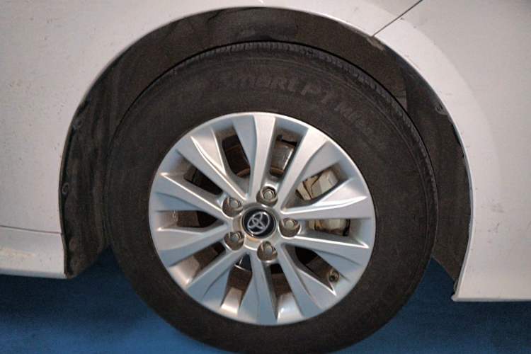 Used Toyota Corolla 2021 TNGA 1.5L CVT Elite Edition Right Front Wheel Hub