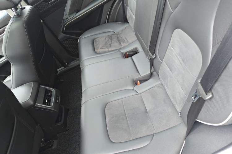 Used Haval H6 2021 National Trend Edition 1.5T Automatic Champion Version Left Rear Seat