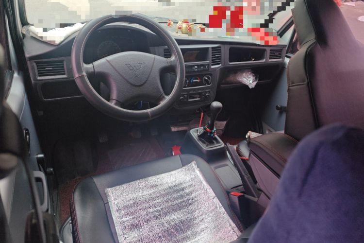 Used Wuling Zhiguang 2023 1.5L Practical Version 5/7 Seats
