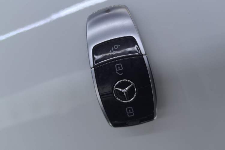 Used Mercedes-Benz E-Class 2020 Facelift E 260 L Sport Edition
