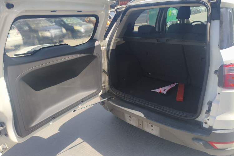 Used Ford EcoSport 2013 1.5L Automatic Fashion Model