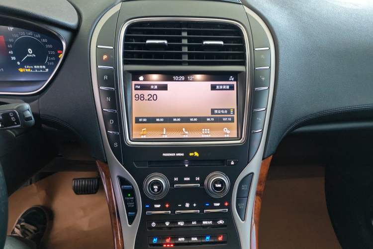 Used Lincoln Nautilus 2019 2.0T Four-Wheel Drive Zunya Edition China VI Standard
