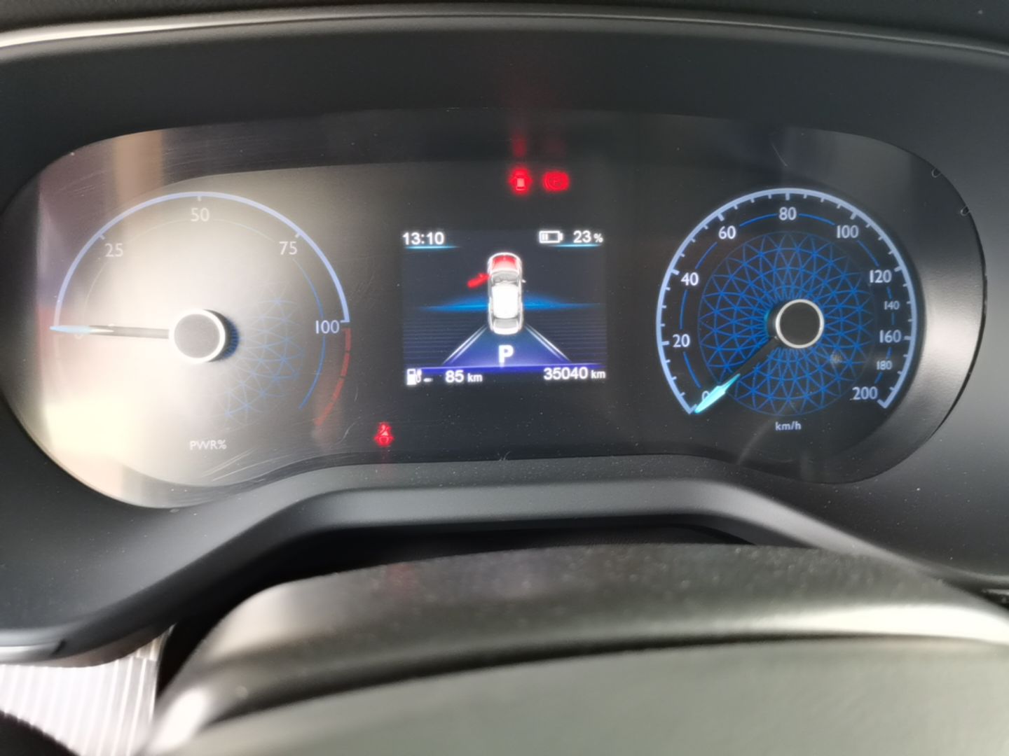 Hongqi E-QM5 2023 Revised Version Basic Travel Edition — снимка 11