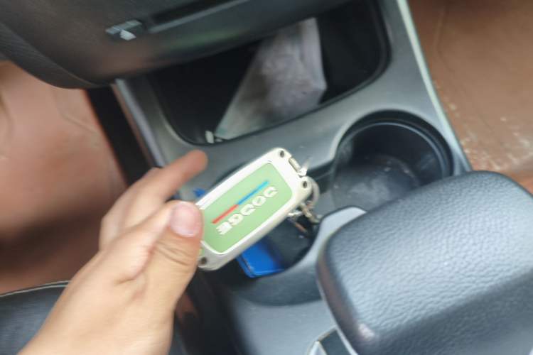 Used Dodge Journey 2013 2.4L Two-Wheel Drive Luxury Version