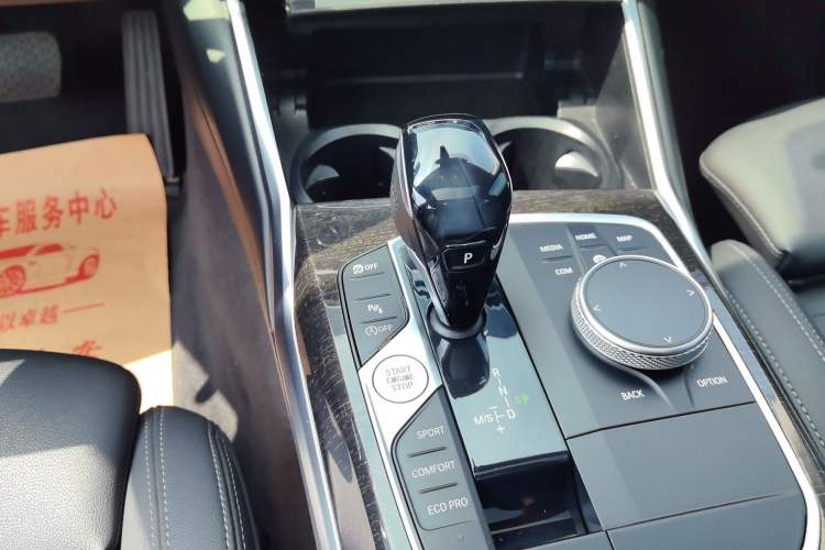 Used BMW 3 Series 2021 Second Facelift 325Li M Sport Package
