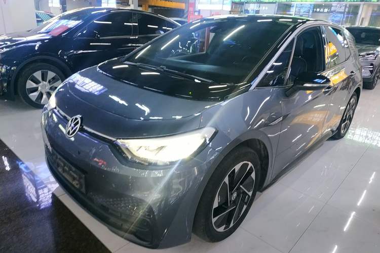 Used Volkswagen ID.3 2023 Pure Smart Edition