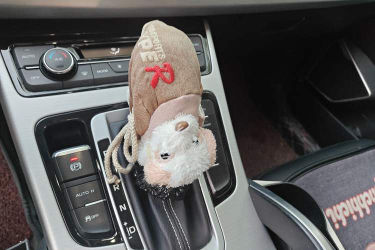 Used Geely Auto Emgrand X7 Sport 2016 1.8TD Automatic Smart Connectivity Version