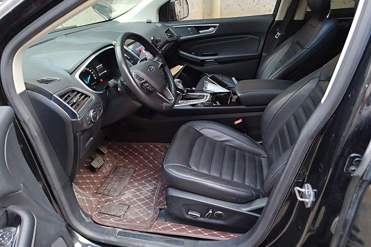 Used Ford Edge 2016 EcoBoost 245 Two-Wheel-Drive Titanium 7-Seater