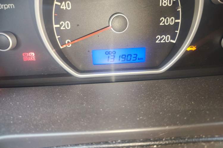 Used Hyundai Celesta 2011 1.6L Manual Comfort Edition