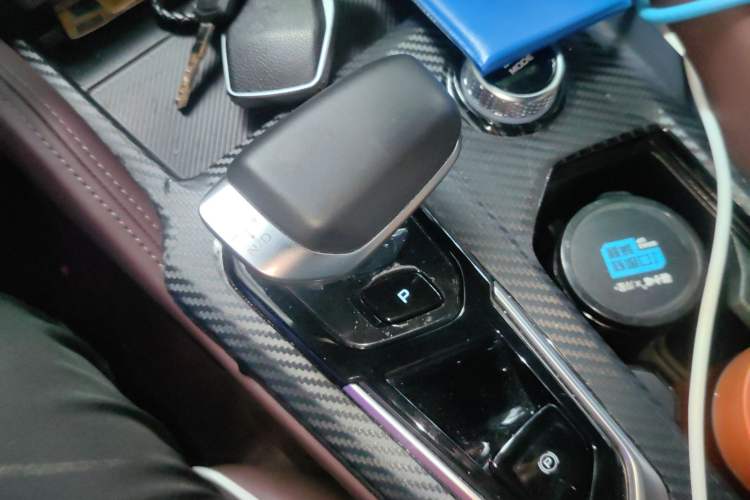 Used Geely Auto Monjaro L 2024 2.0TD High-Power Automatic Two-Wheel Drive Yunqi Version
