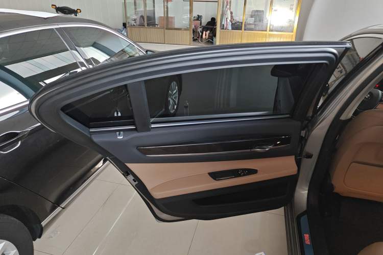 Used BMW 7 Series 2013 730Li Leading Model