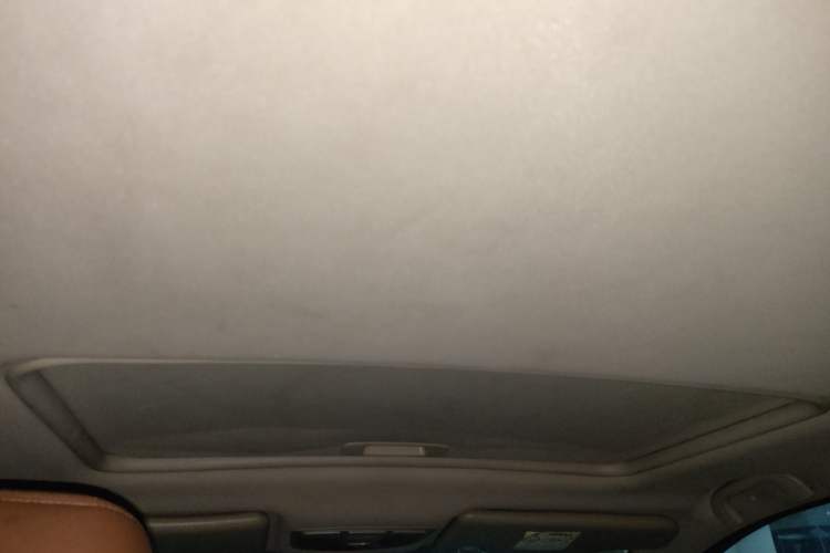 Used BAIC Weiwang M50F 2017 1.5L Luxury Model Headliner