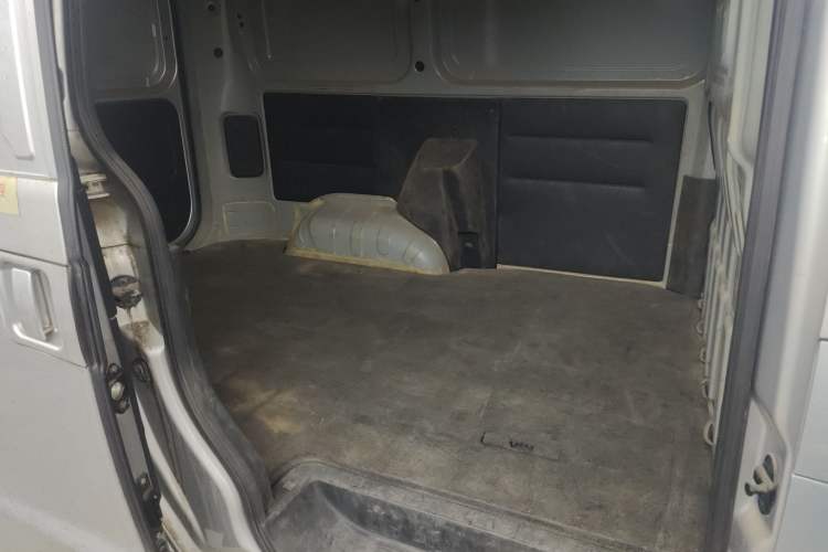 Used JAC Refine M3 2019 1.8L 2-Seat Shuttle Version