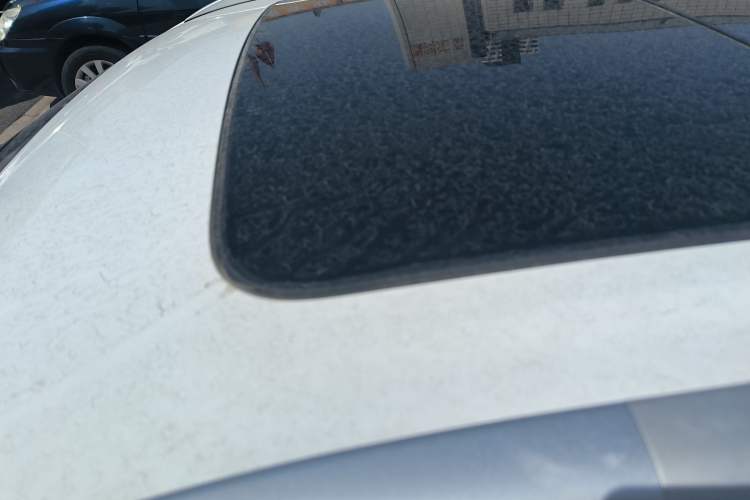 Used Geely Auto Emgrand X7 Sport 2022 1.8TD DCT Zhiya Trim Roof