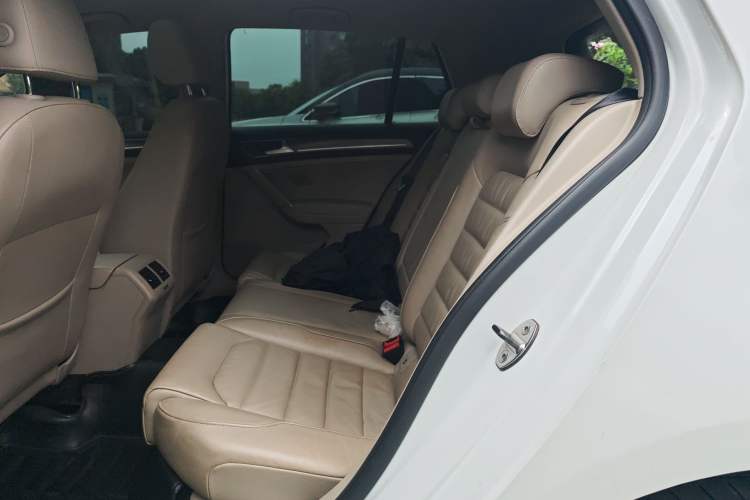 Used Volkswagen Golf 2014 1.6L Automatic Comfort Model