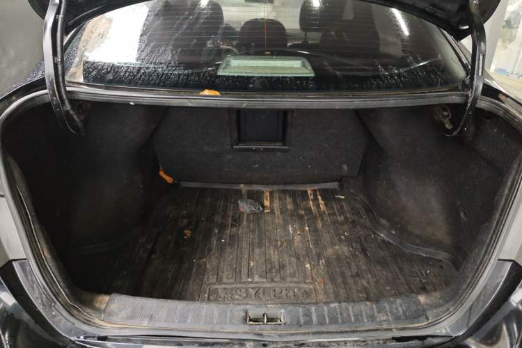 Used Nissan Sylphy 2016 1.6XV CVT Smart Enjoyment Version Trunk