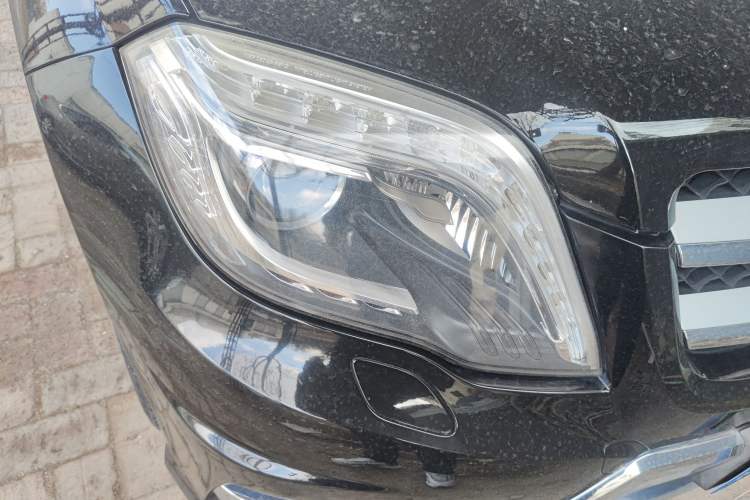 Used Mercedes-Benz GLK-Class 2015 GLK 260 4MATIC Fashion Edition Ultimate Version
