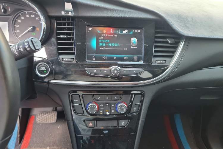 Used Buick Encore 2016 18T Automatic Two-Wheel Drive Urban Elite Model
