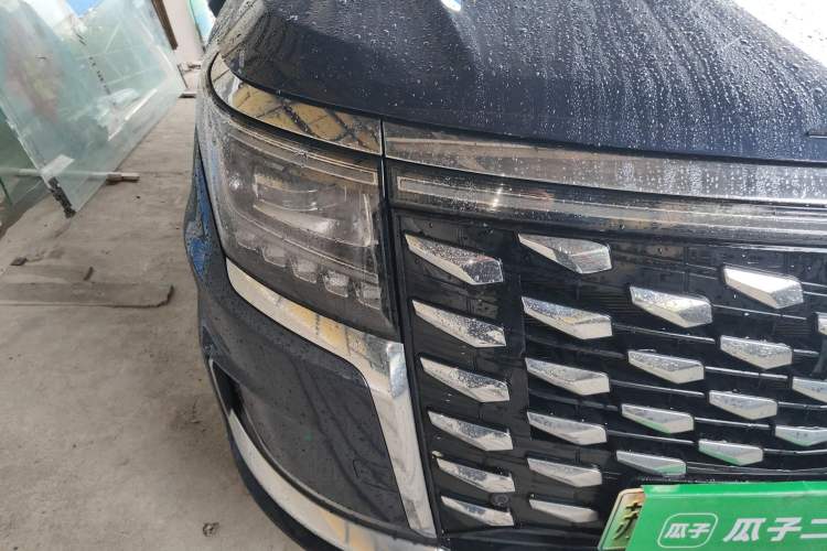 Used JAC Refine RF8 PHEV 2024 Zhiling Edition 1.5T 150KM Flagship Model – Lithium Iron Phosphate
