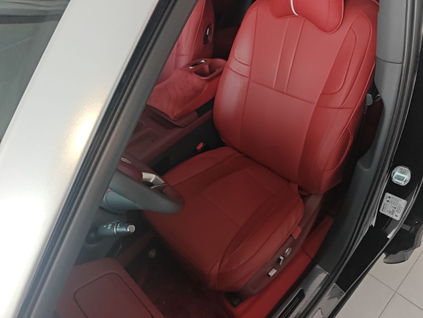 Hongqi HS6 PHEV 2026 240 Smart Hybrid Version — снимка 17