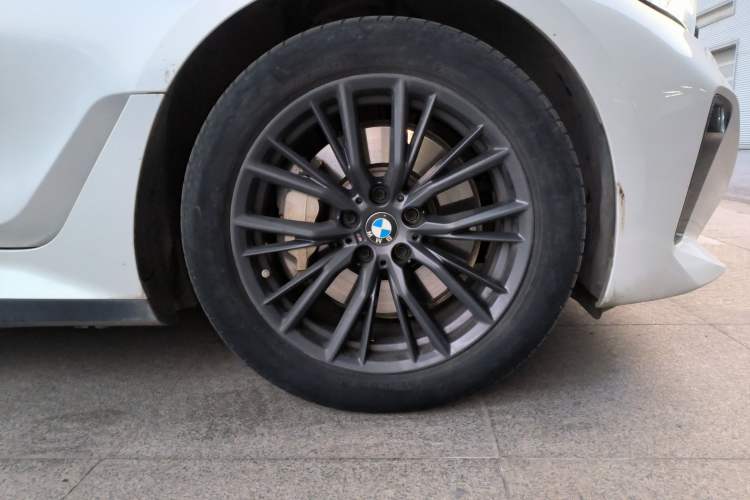 Used BMW i3 2023 eDrive 40 L Midnight Edition