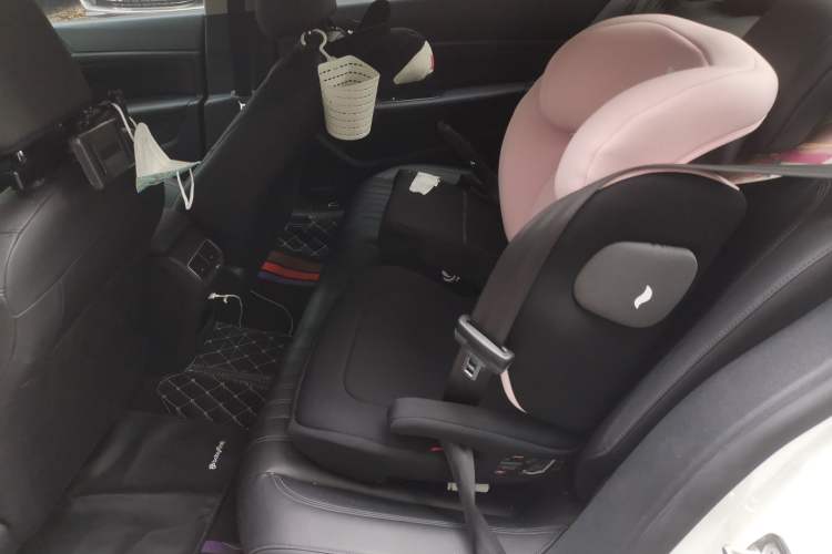 Used Peugeot 408 2019 360THP Automatic Luxury Edition China VI Standard Left Rear Seat