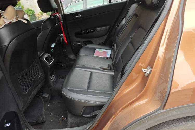 Used Kia KX5 2016 1.6T Automatic Two-Wheel Drive DLX Left Rear Seat