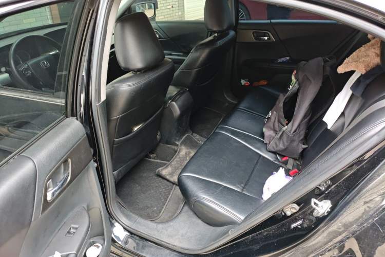 Used Honda Accord 2015 2.0L LX Comfort Edition