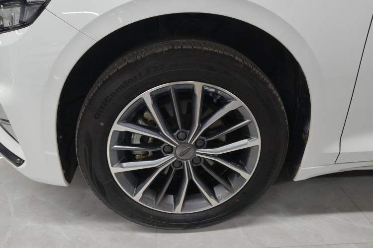 Used Geely Auto Preface 2023 2.0TD Luxury Version Left Front Wheel Hub