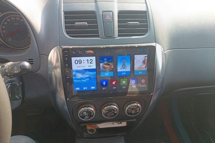 Used Suzuki SX4 2011 Revised Version 1.8L Automatic Sport Edition
