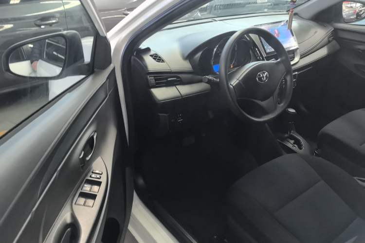 Used Toyota YARiS L Zhi Xuan 2016 Revised 1.5E CVT Charming Edition