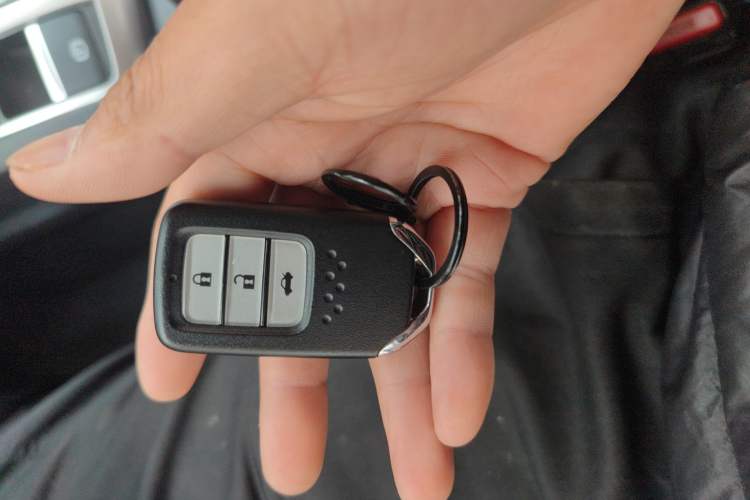 Used Honda Civic 2019 220TURBO Manual Jinkong Edition China V Emission Standard Vehicle Key