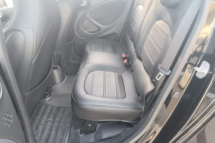 Used smart forfour 2018 1.0L 52kW Passion Edition