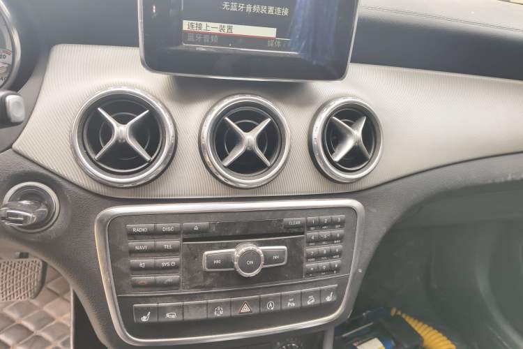 Used Mercedes-Benz GLA 2015 GLA 220 4MATIC Fashion Model