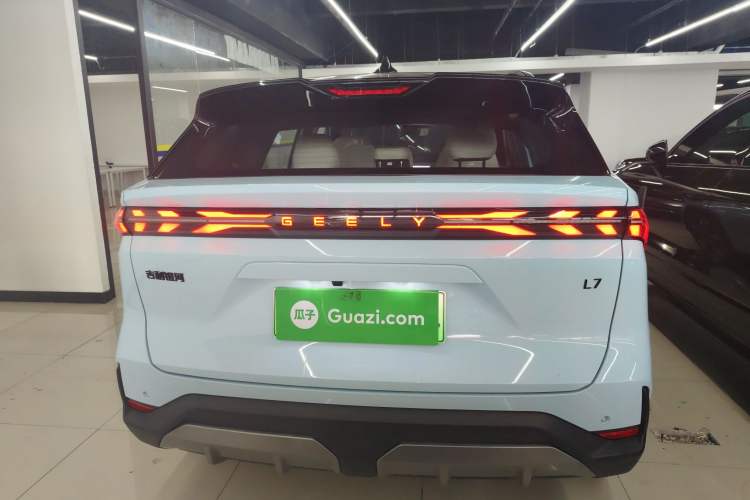 Used Geely Galaxy L7 2023 1.5T 115 km Starship Rear