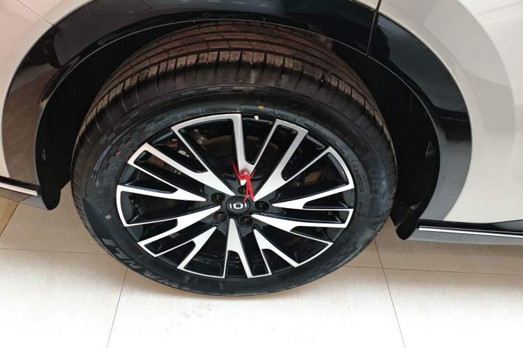 Used CHANGAN NEVO Q07 2025 215 Prestige Edition
