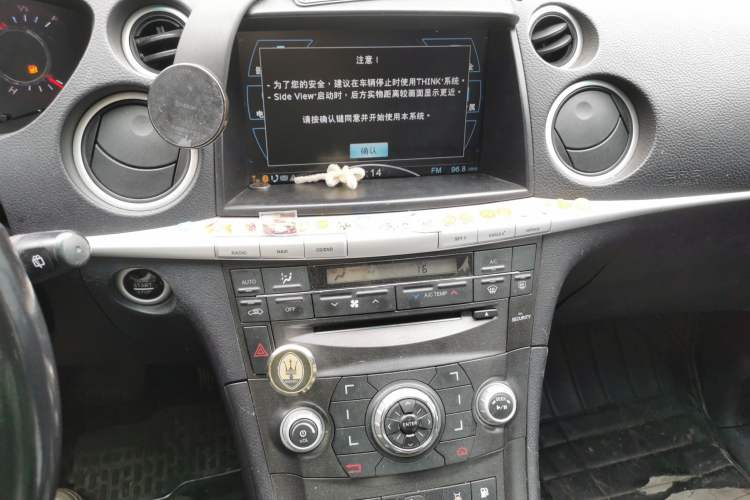 Used Luxgen Great 7 SUV 2013 Limited-Edition Sharp Model 2.2T Two-Wheel-Drive Smart Version Audio And AC Panel