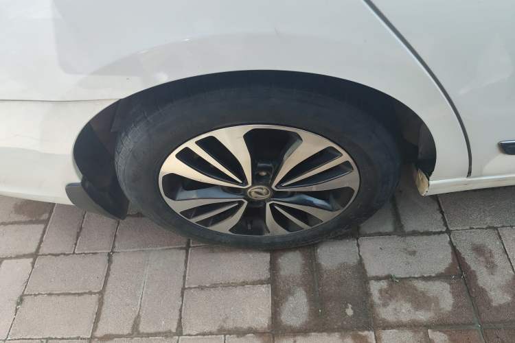 Used Dongfeng Aeolus A60 2016 1.5L Manual Luxury Version
