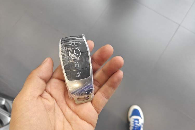 Used Mercedes-Benz C-Class 2019 Restyled C 260 L Sport Edition Vehicle Key