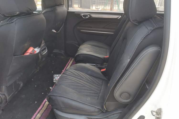 Used GAC Trumpchi M6 2021 PRO 270T DCT Luxury Edition
